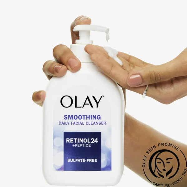 Olay Smoothing Daily Facial Cleanser - Image 2